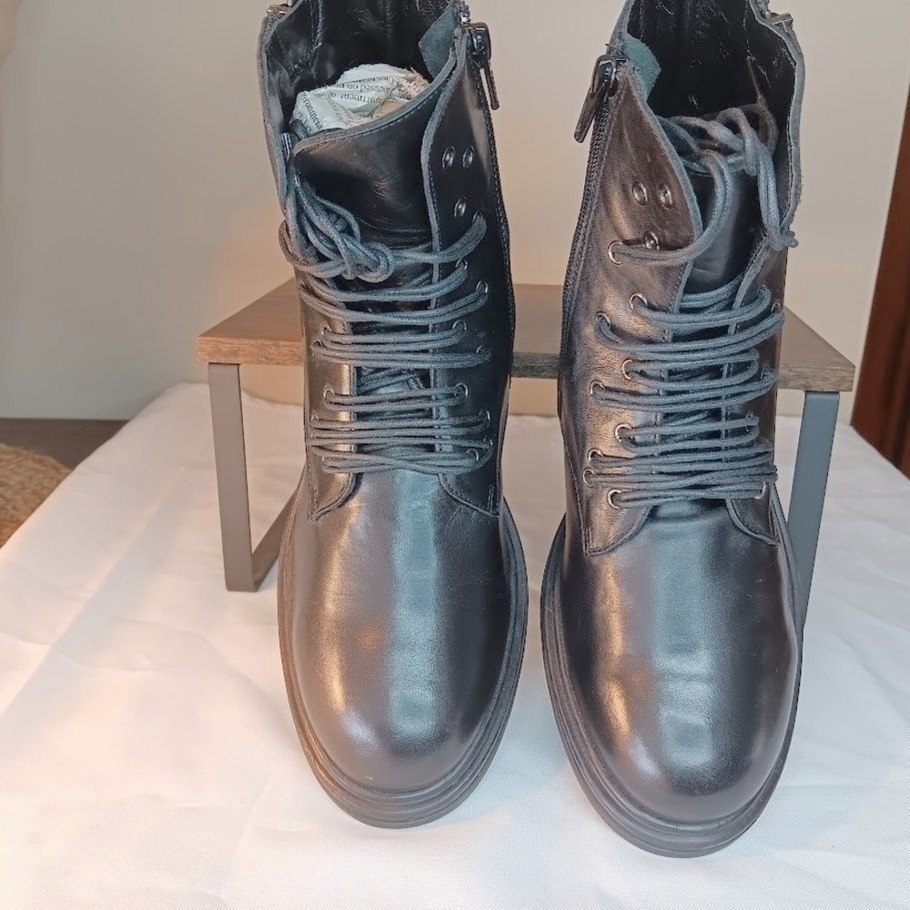 Oroscuro Leather Combat Boots Womens EU 39 Black Made in Italy Side Zip Lug Sole